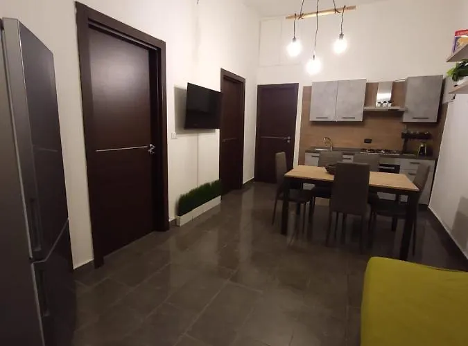 Appartement à 2 Chambres à Coucher